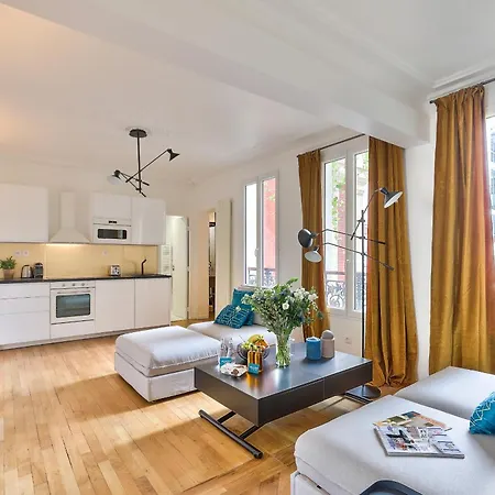 Urbanflat 99 - Spacious 6 Bedrroms In *