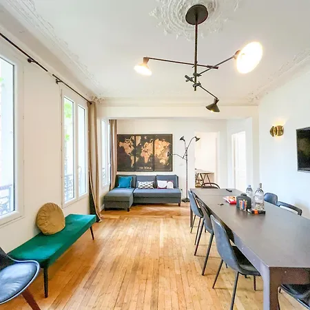 Urbanflat 99 - Spacious 6 Bedrroms In Apartmán *